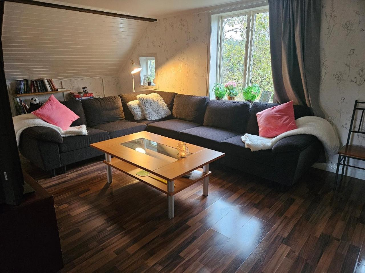 Charmigt Hus Pa Landet Naera Till Bad Stromstad Exterior photo